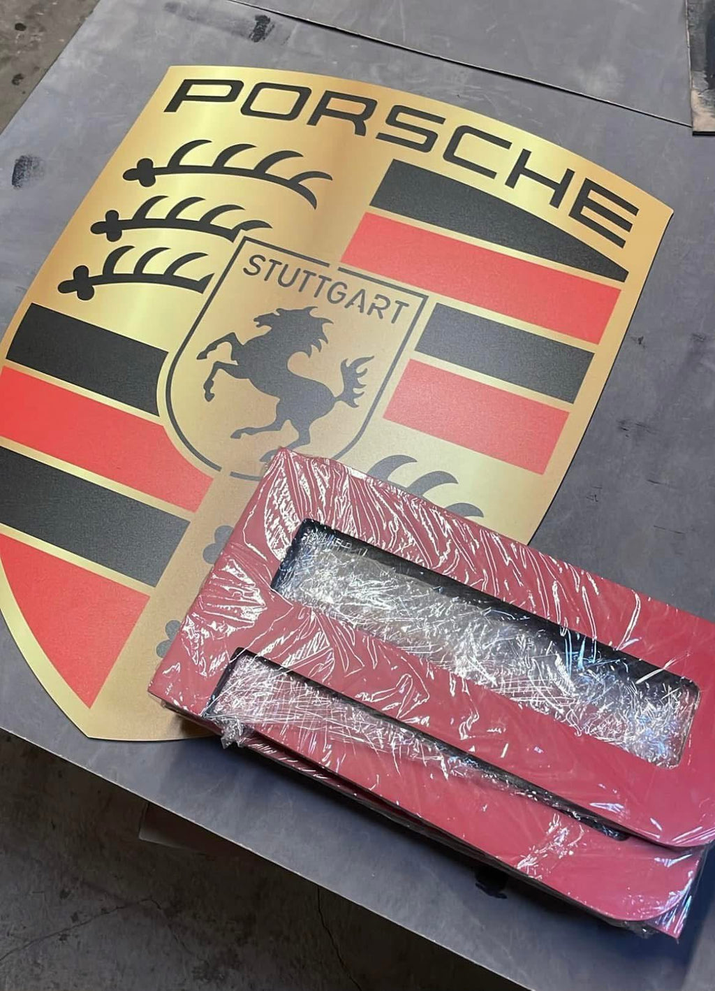 Porsche Metal Letter & Crest Wall Sign Set – High-End Garage Wall Art Decor